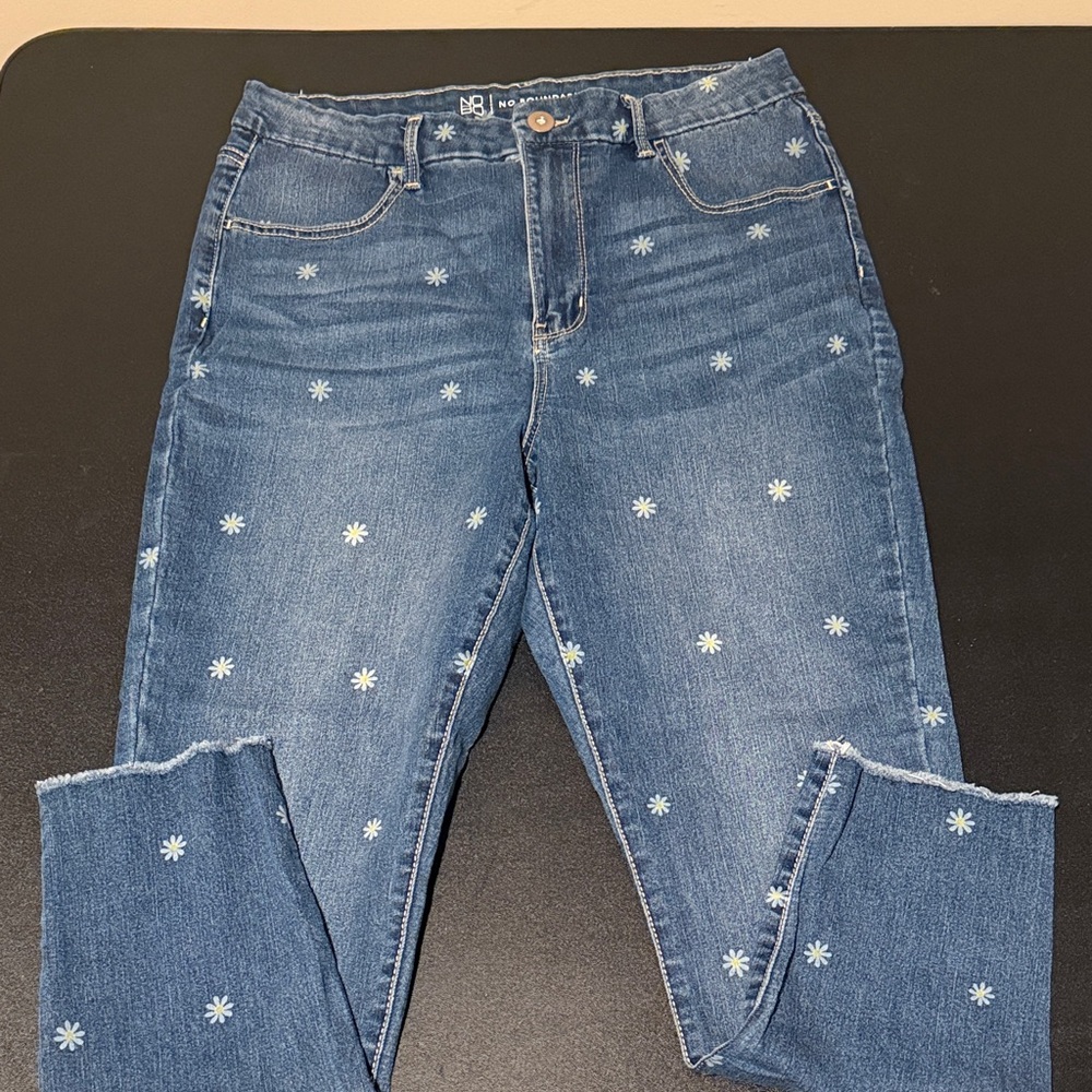 Embroidered Blue Women's Jeans